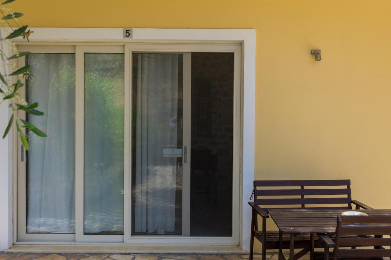 Villa Elaia Suites & Apartments No.5 Gaios Exterior photo